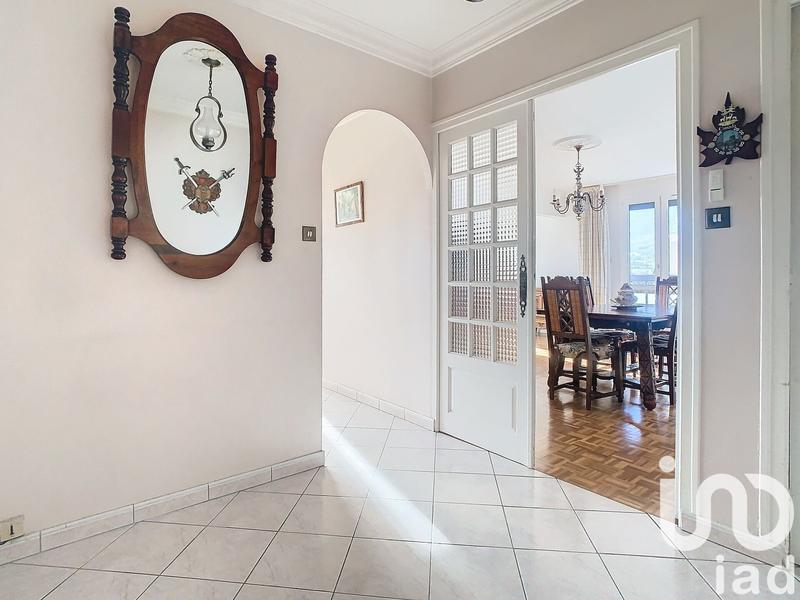 Appartement - 79 m² - 3 pièces