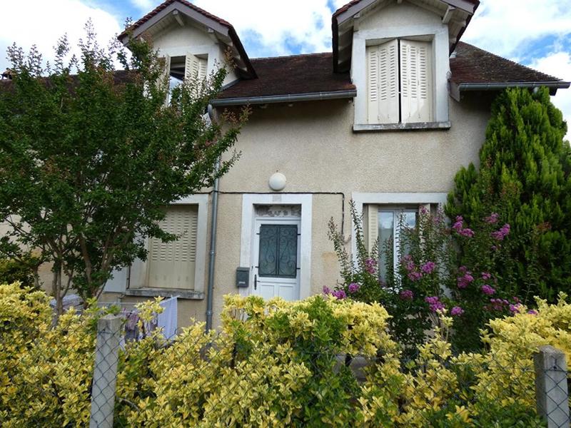 Maison - 338 m² - 13 pièces