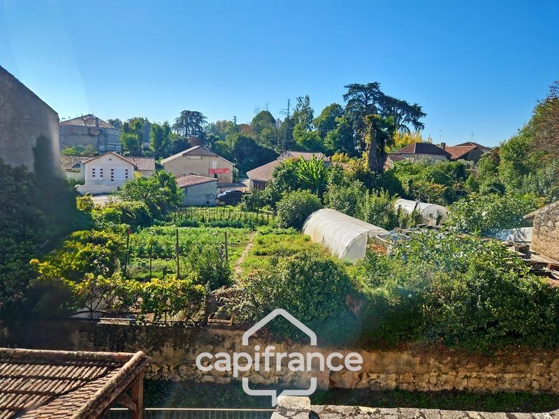 Maison - 275 m² - 6 pièces