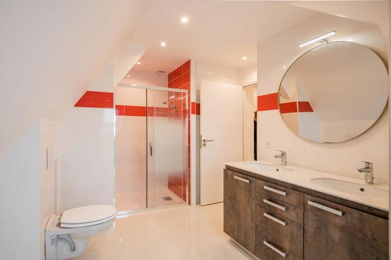 Maison - 135 m² - 6 pièces