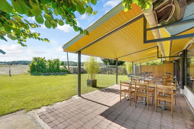 Maison - 220 m² - 4 pièces