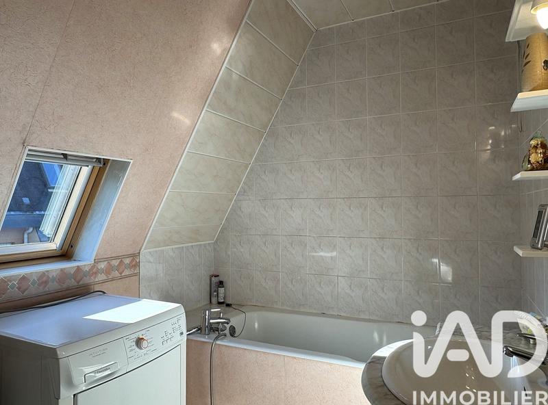 Maison - 98 m² - 4 pièces