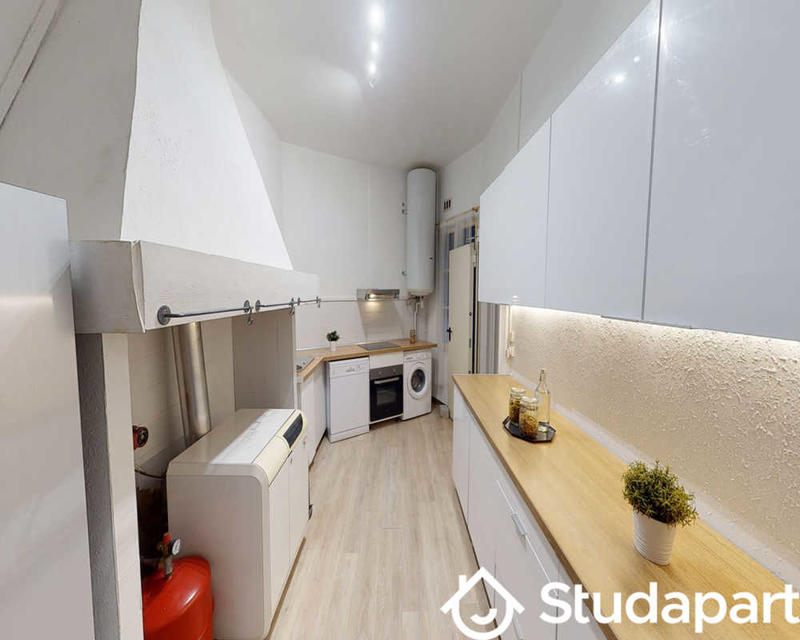 Chambre - 67 m² - 1 pièce