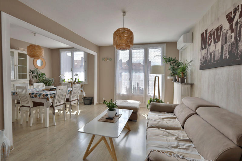 Appartement - 64 m² - 4 pièces