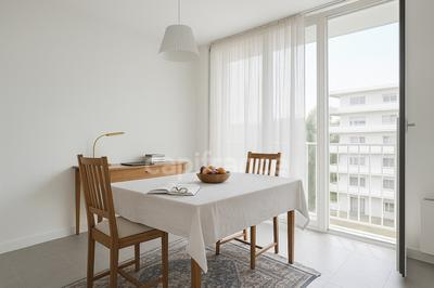 Appartement - 80 m² - 4 pièces