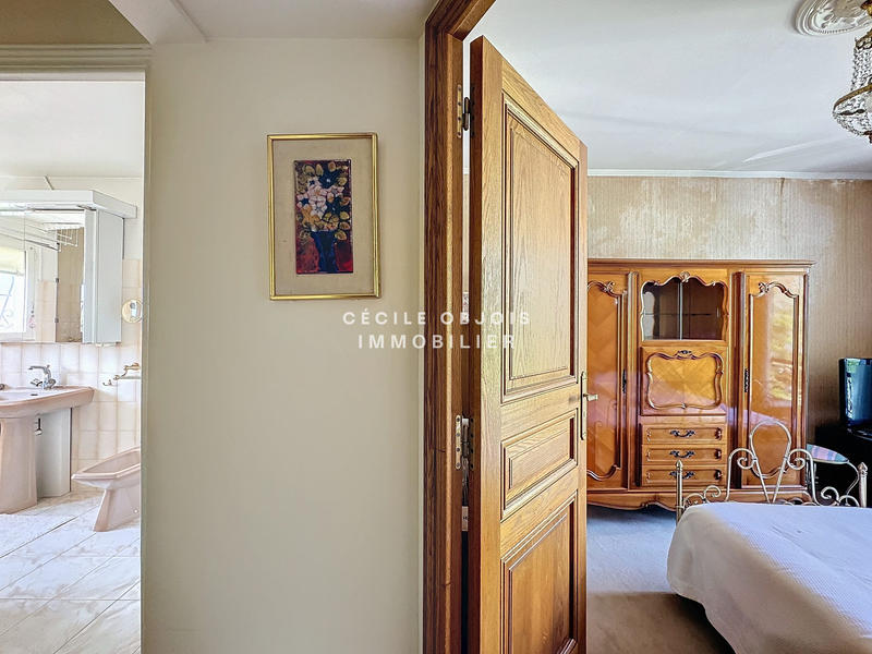 Appartement - 86 m² - 4 pièces