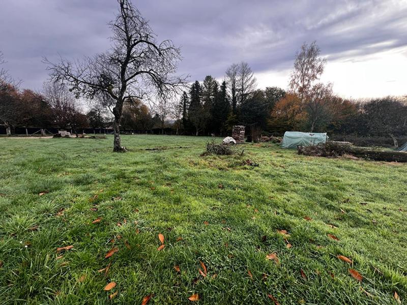 Terrain constructible - 2 033 m²