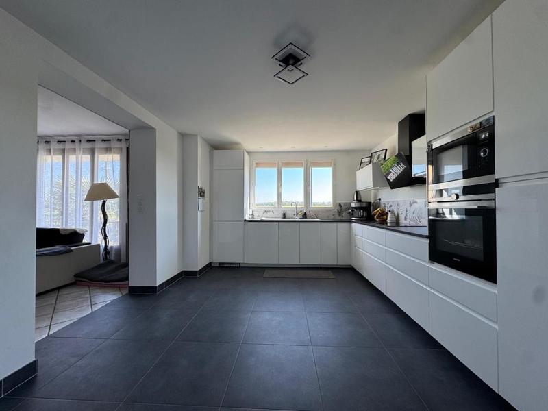 Maison - 139 m² - 7 pièces