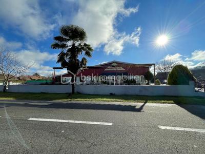 Immeuble - 700 m² - 8 pièces