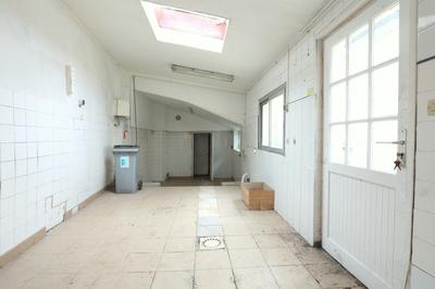 Local commercial - 369 m² - 14 pièces