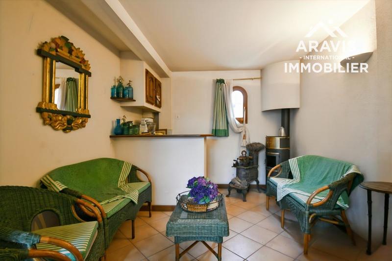 Maison - 266 m² - 8 pièces