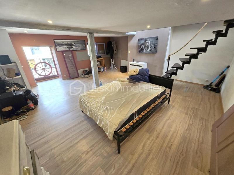 Maison en pierre - 83 m² - 4 pièces