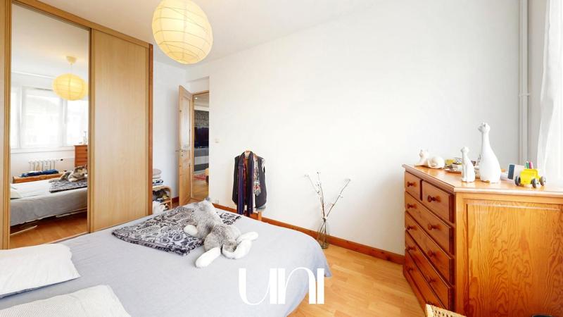 Appartement - 722 m² - 3 pièces