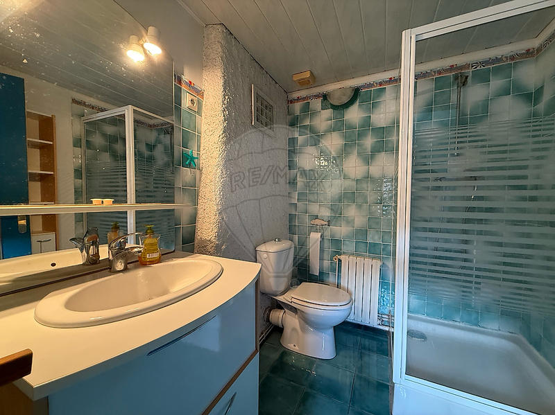 Maison - 180 m² - 8 pièces