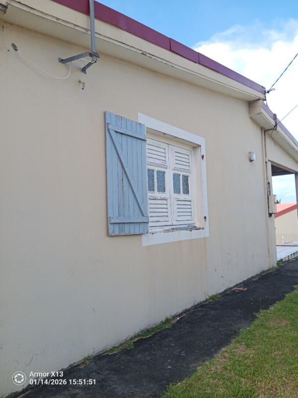 Maison - 206 m² - 4 pièces