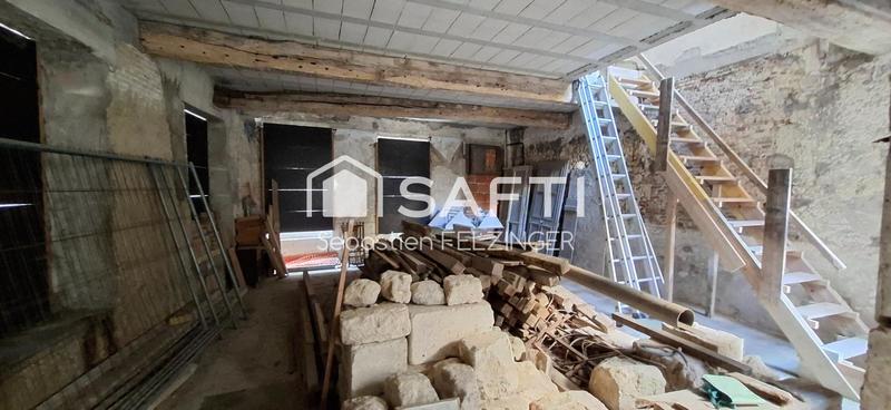 Maison - 270 m² - 3 pièces