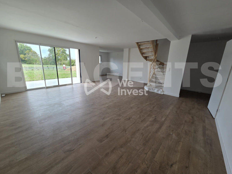 Maison - 126 m² - 5 pièces