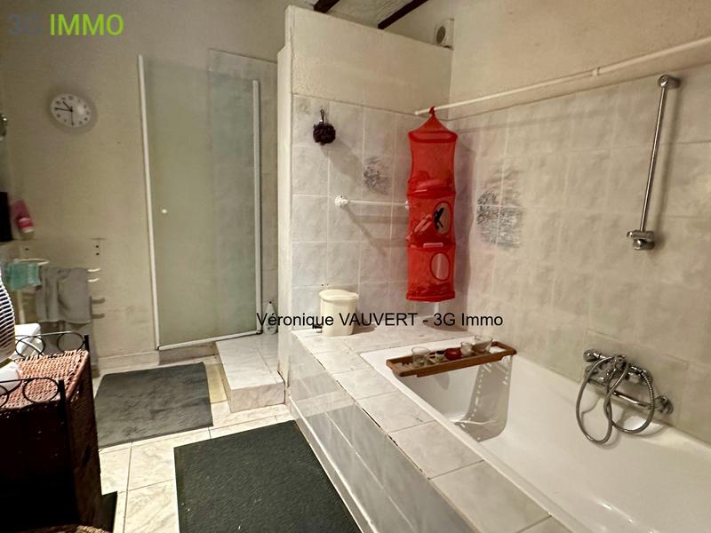 Villa - 169 m² - 8 pièces