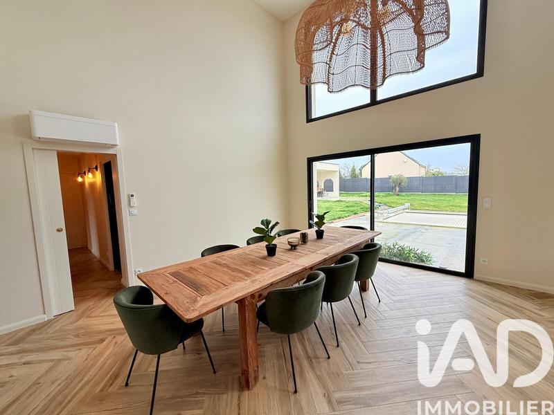 Maison de maîtres - 205 m² - 8 pièces