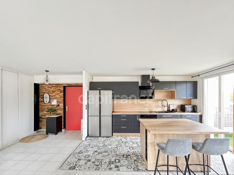 Appartement - 92 m² - 5 pièces