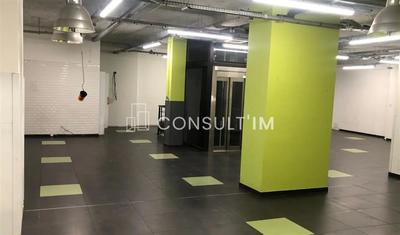 Local commercial - 327 m²