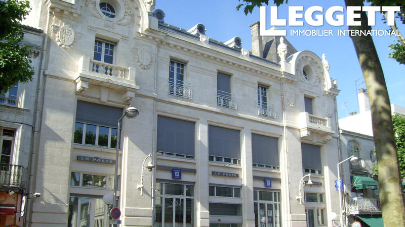 Appartement - 93 m² - 5 pièces