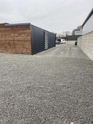 Atelier d'activités - 220 m²