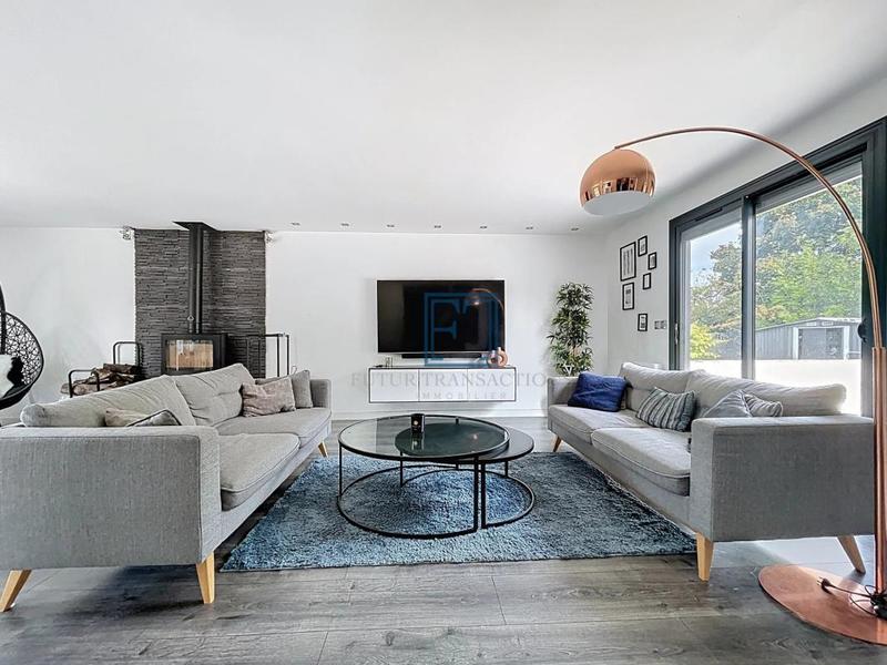 Maison - 157 m² - 7 pièces