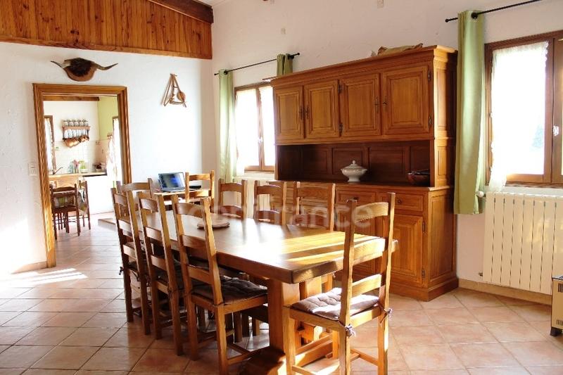 Propriété - 158 m² - 5 pièces