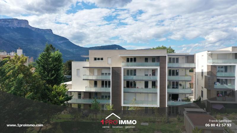 Appartement - 85 m² - 4 pièces