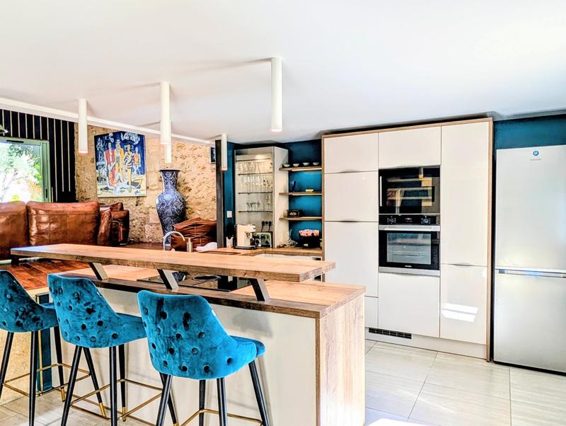 Maison - 188 m² - 5 pièces