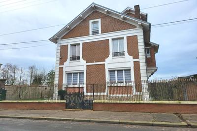 Maison - 132 m² - 5 pièces