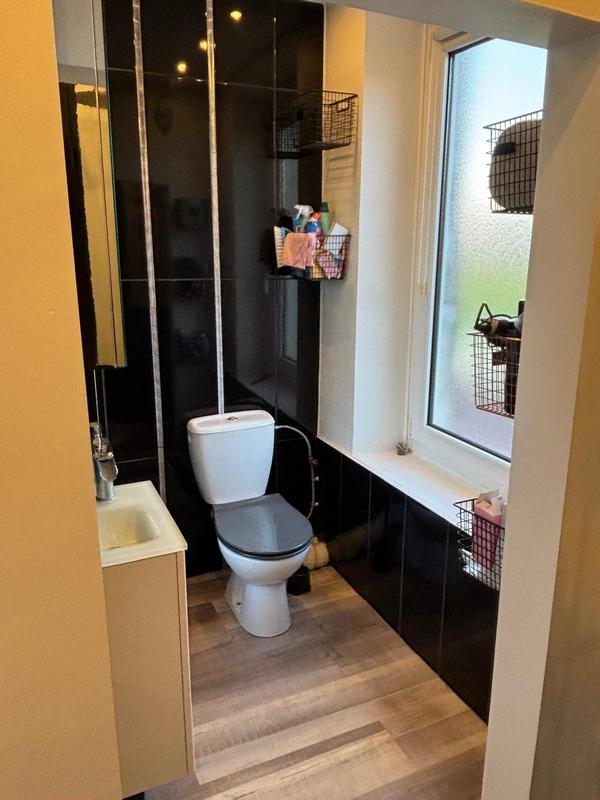 Maison - 127 m² - 7 pièces