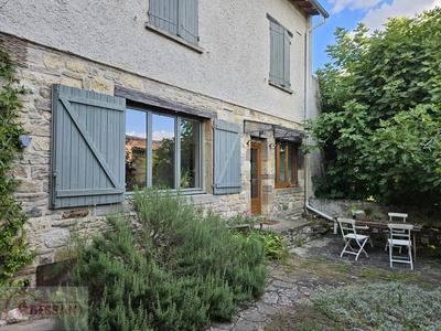 Maison de village - 200 m² - 6 pièces