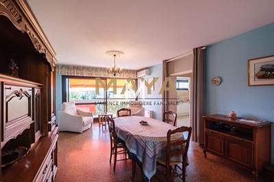 Appartement - 72 m² - 3 pièces