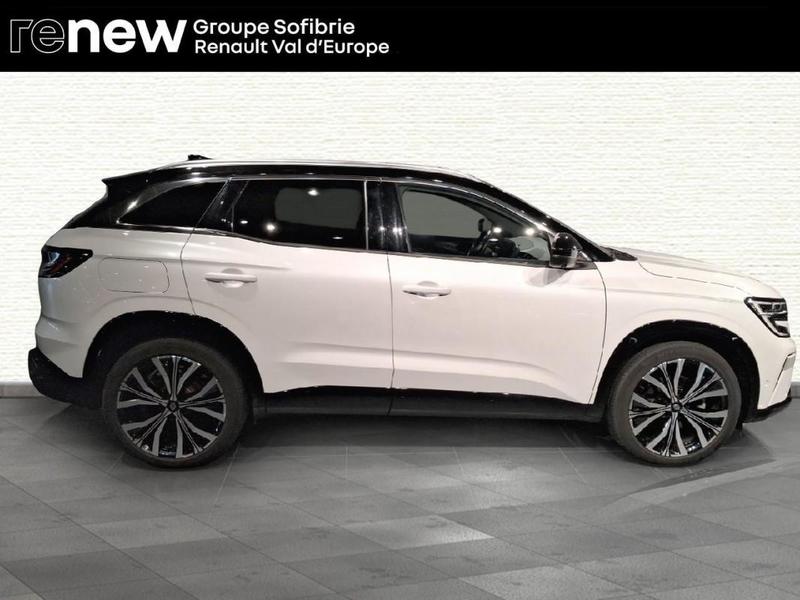 Renault Austral E-Tech hybrid 200 Iconic