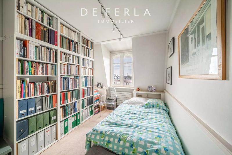 Appartement - 120 m² - 6 pièces