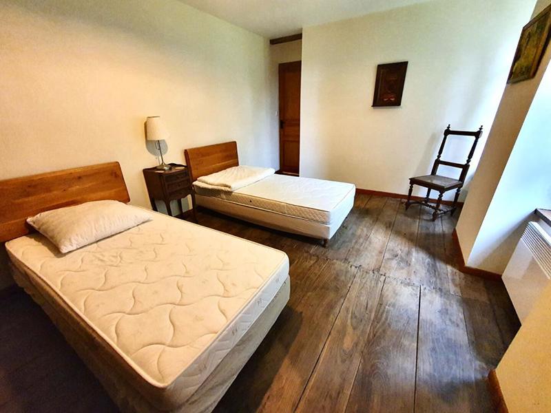 Maison - 352 m² - 16 pièces