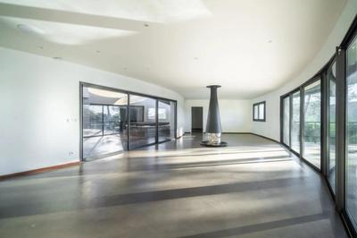 Maison d'architecte - 440 m² - 9 pièces