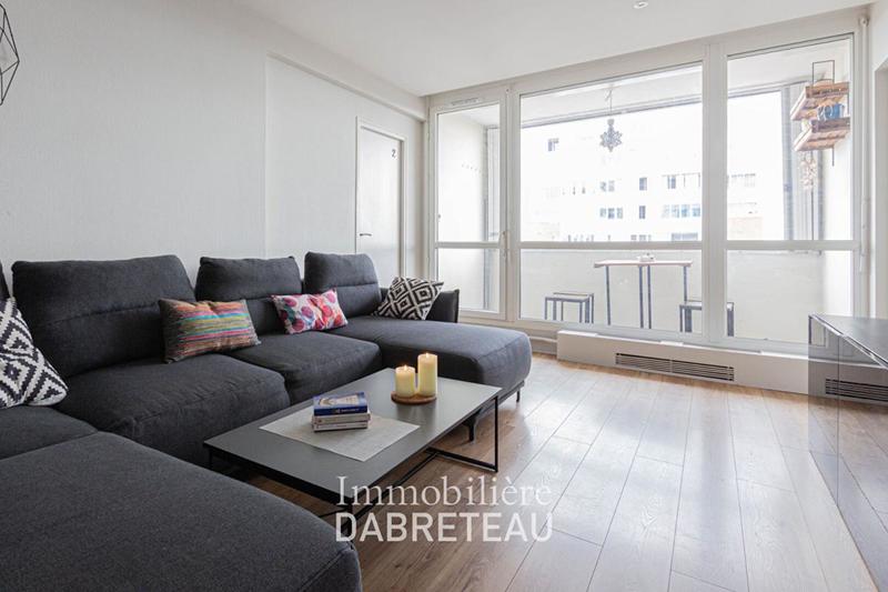 Appartement - 107 m² - 7 pièces
