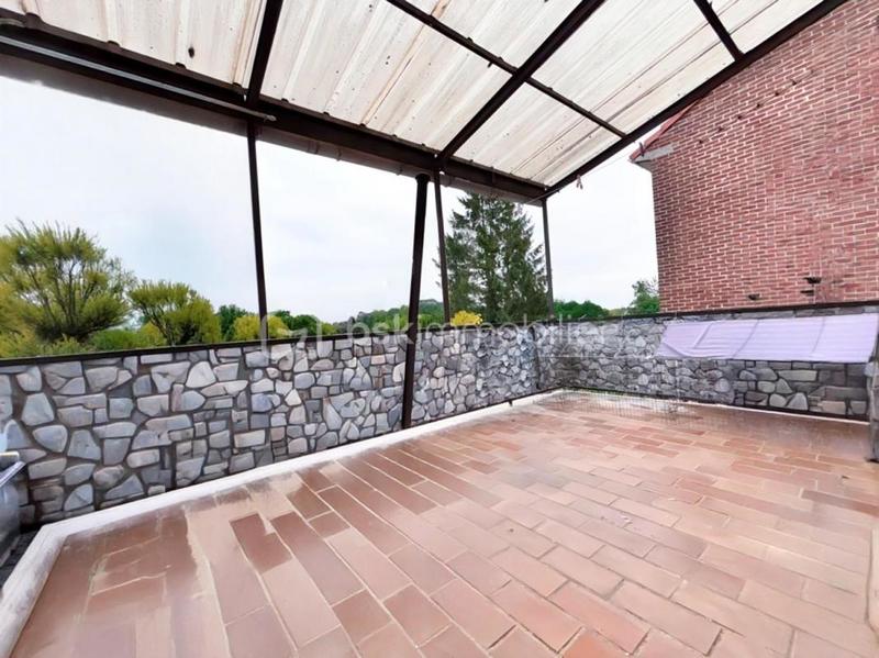 Maison de ville - 121 m² - 7 pièces