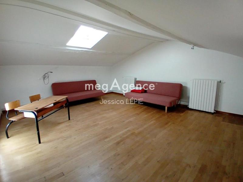 Maison de campagne - 255 m² - 7 pièces