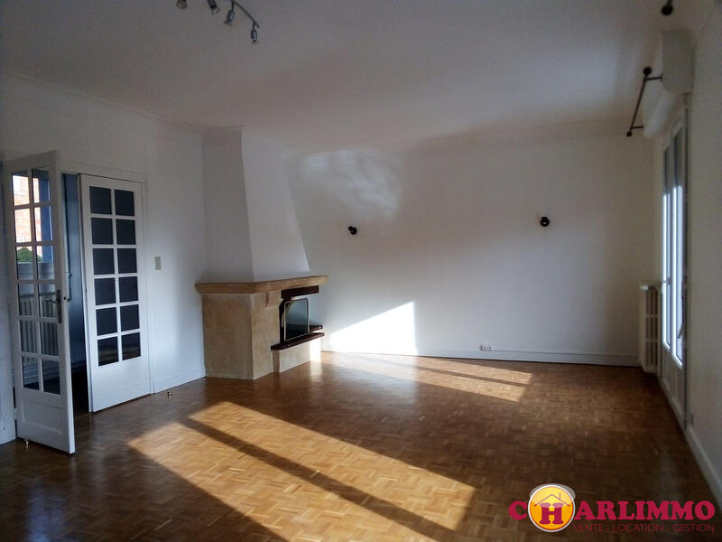 Maison traditionnelle - 125 m² - 4 pièces