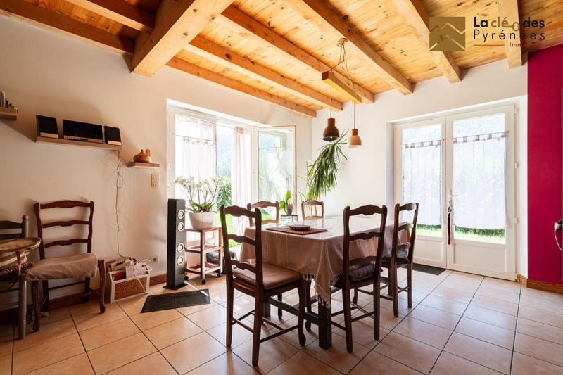 Maison - 140 m² - 6 pièces