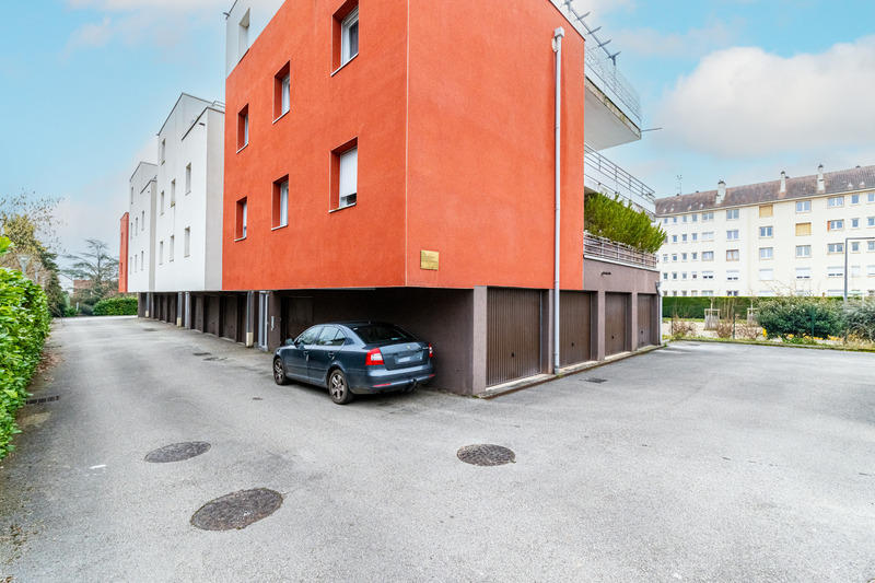 Appartement - 79 m² - 4 pièces