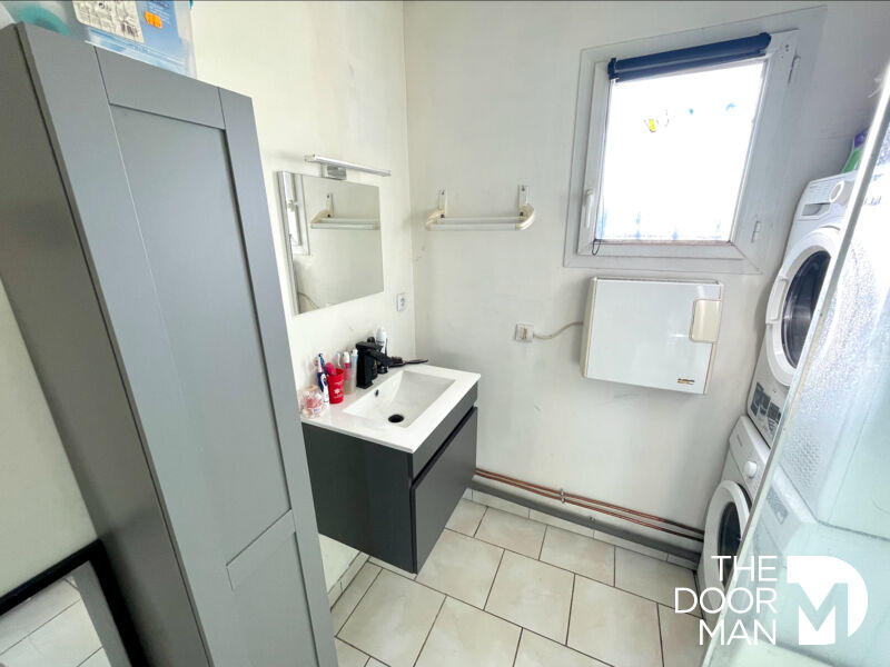 Maison - 93 m² - 4 pièces