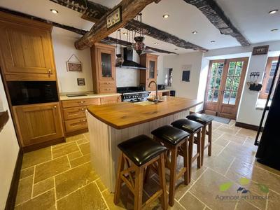 Maison - 152 m² - 6 pièces