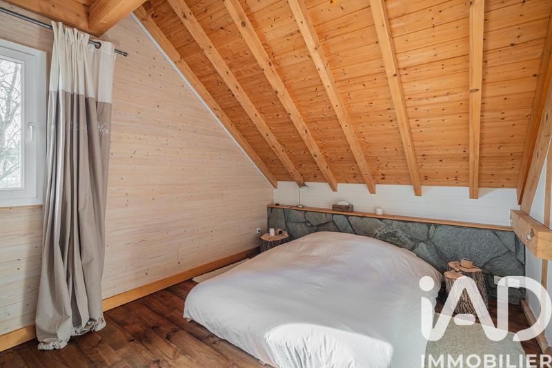 Maison - 200 m² - 9 pièces