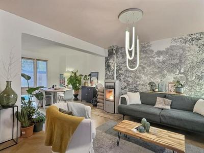 Maison - 93 m² - 4 pièces