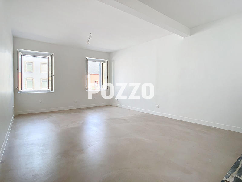Appartement - 133 m² - 5 pièces